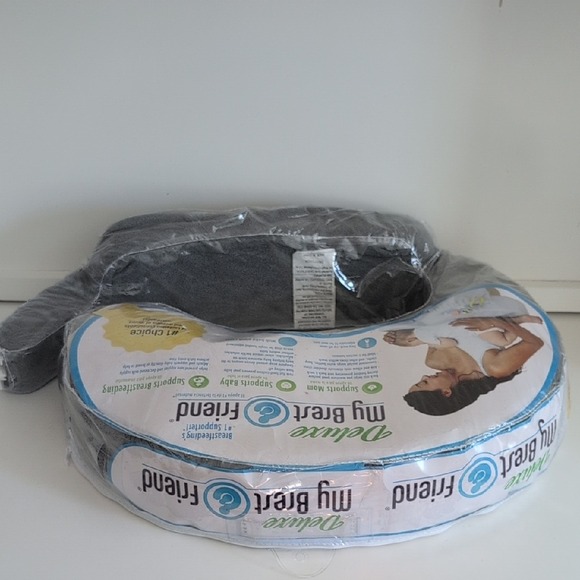 My Brest Friend Deluxe Nursing Pillow in Gray with Pocket, Adjustable Strap - Picture 1 of 16